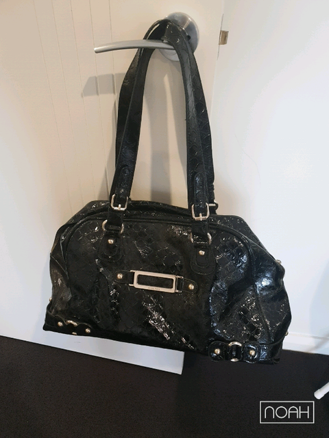 kate hill travel bag
